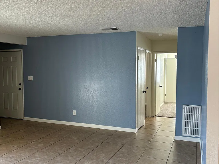 Woodbridge — Photo 21