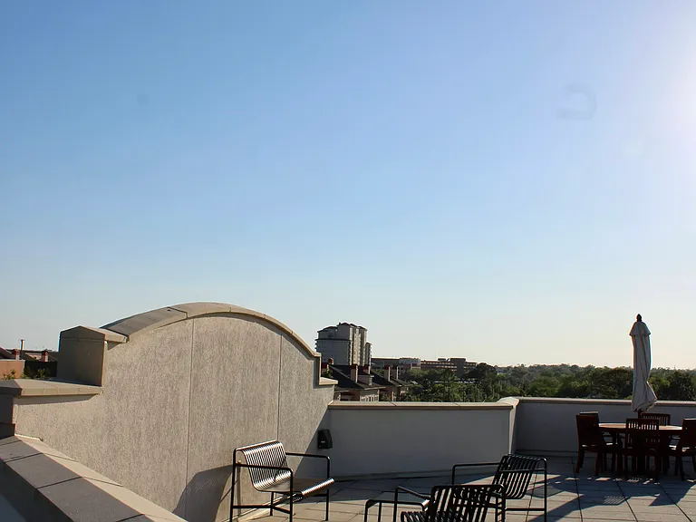 1661 Riverside Ave #210 — Photo 18