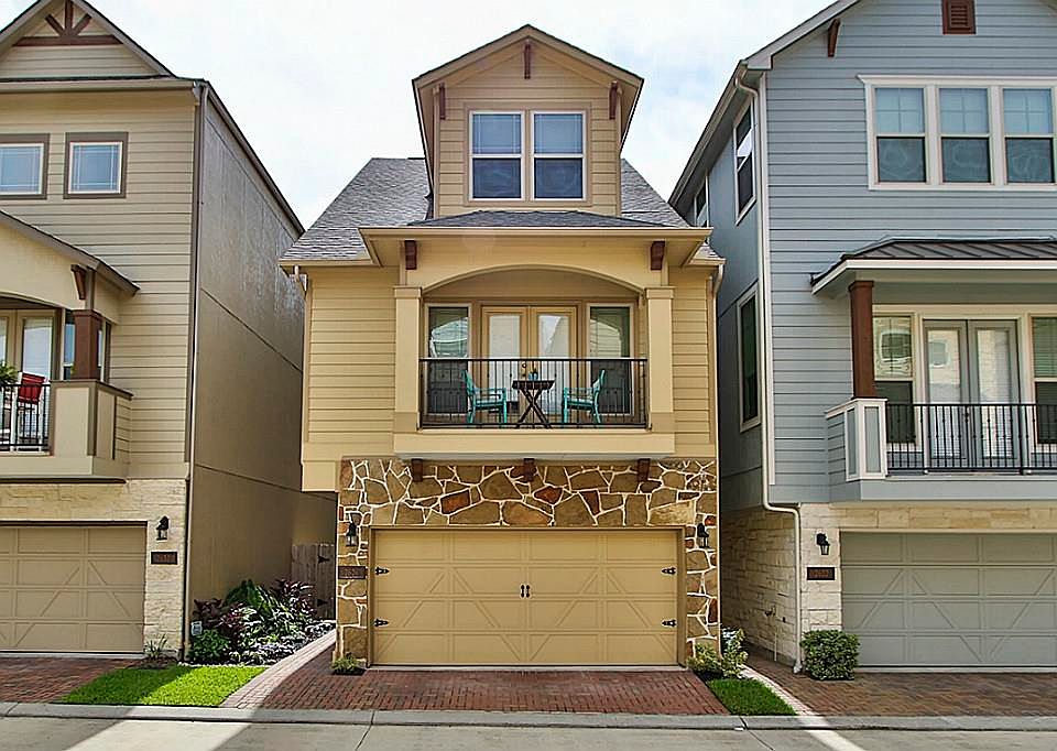 1st image of 2626 Shady Woods Ln
