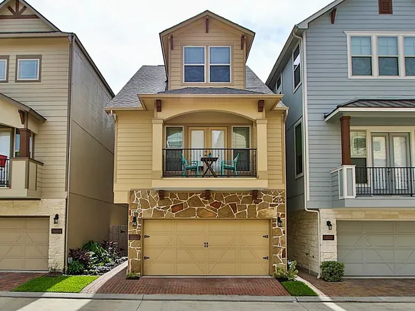 2626 Shady Woods Ln, Houston, TX 77008