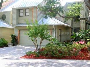 2606 W Lykes Ct, Tampa, FL 33611