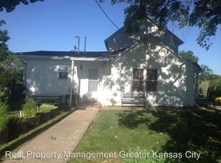 23972 W 231st St, Spring Hill, KS 66083