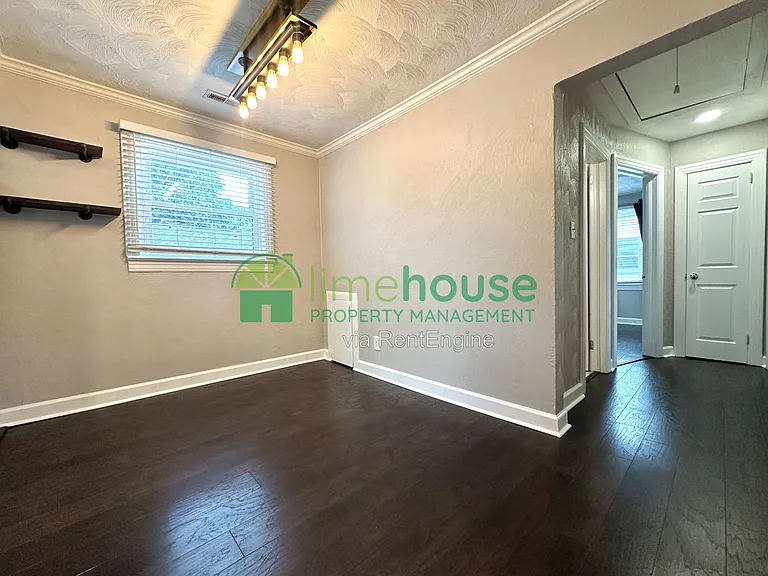 809 Cambridge Ave — Photo 8