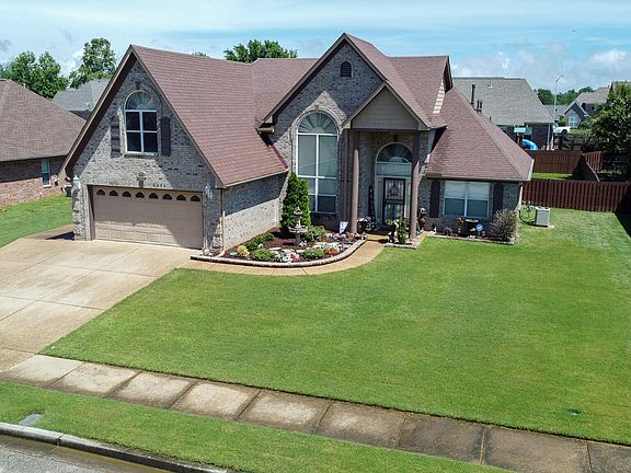 5th image of 6282 Saddletrail Dr