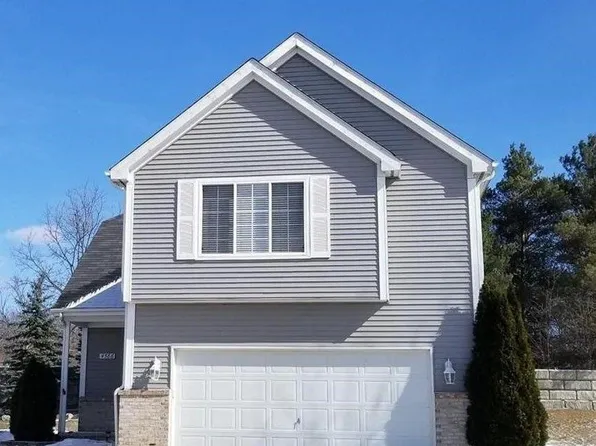 4586 Sunflower Cir, Clarkston, MI 48346