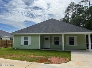 6817 Martin Bluff Rd, Gautier, MS 39553