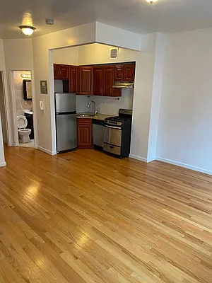 Rented by Corcoran | media 26