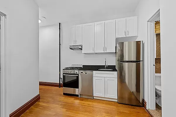 Rented by Compass | media 2