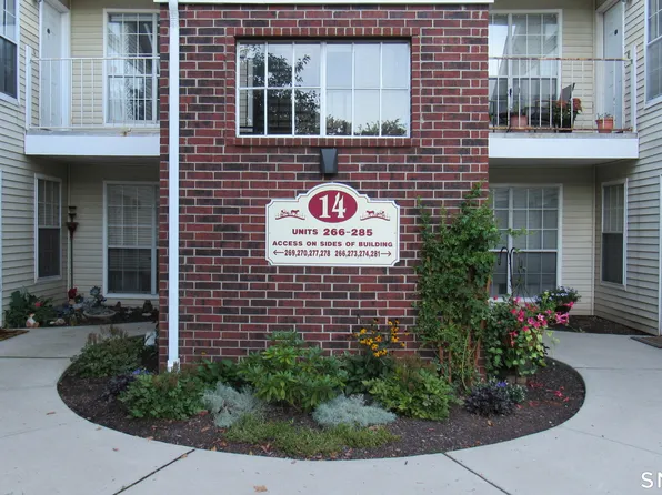 277 Carriage Crossing Lane #277, Middletown, CT 06457