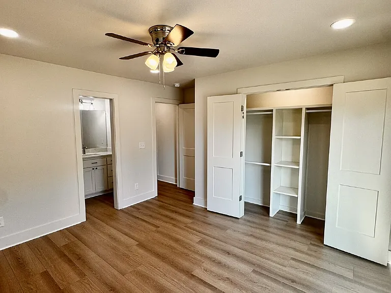 14911 Dutchmans Dr — Photo 12