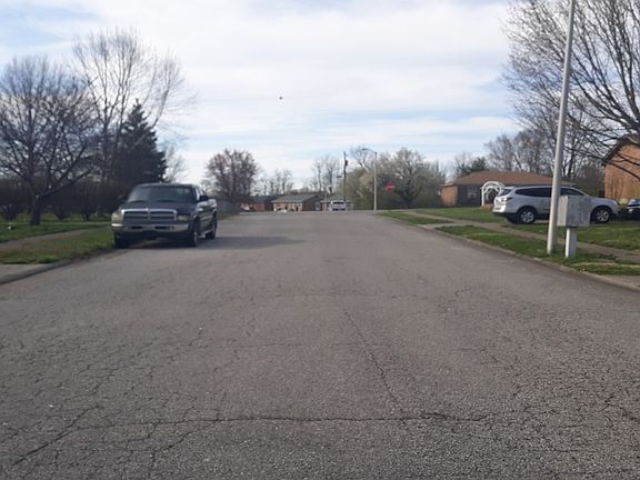 4th image of 117 Polk Ct