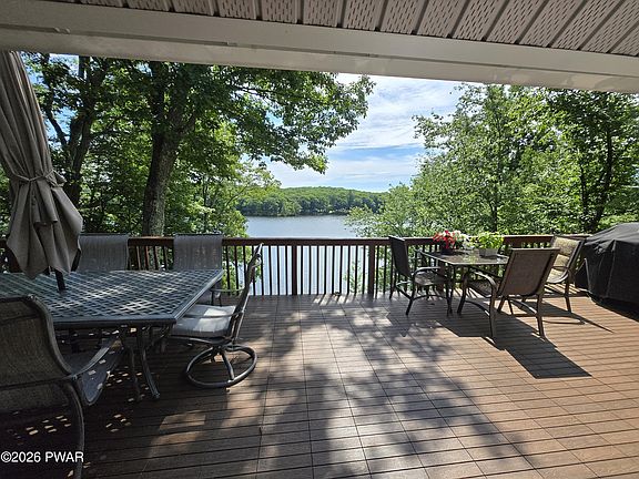 4th image of 111 Waterview Dr