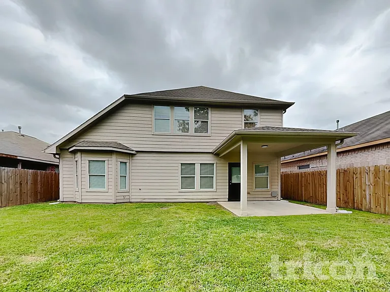 8523 W Highlands Xing — Photo 21