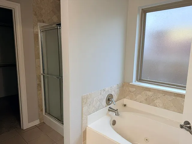 3991 Buckingham Ter — Photo 7