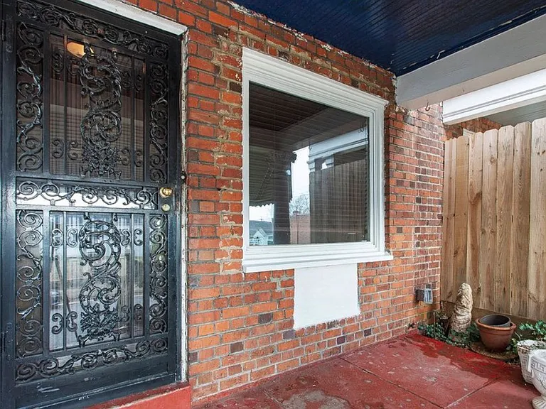 1220 Wallace St — Photo 6