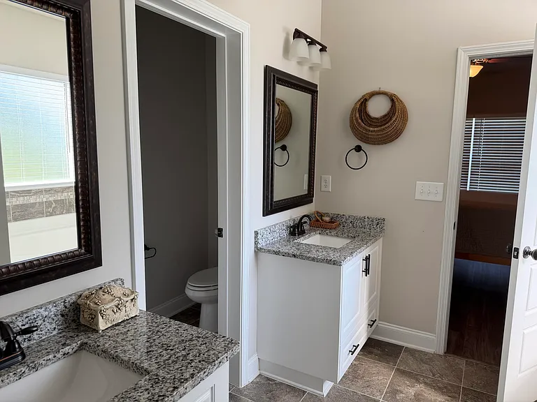 352 Fox Haven Dr — Photo 23