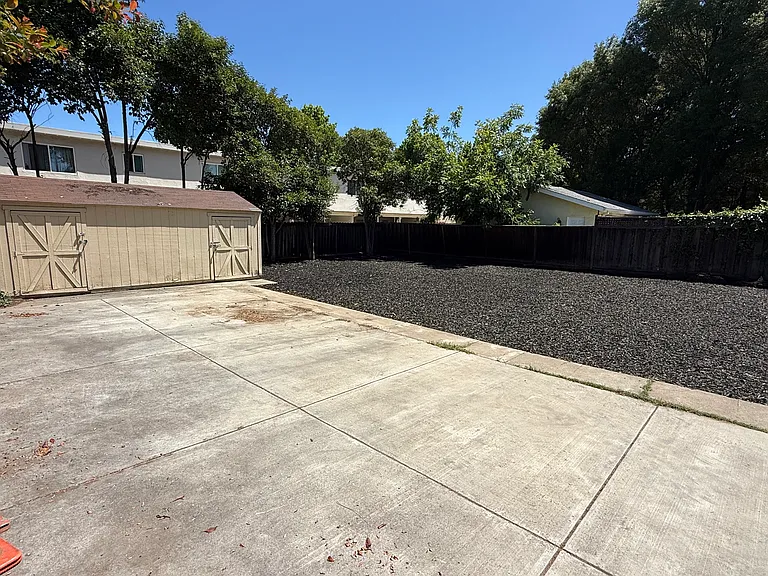 1537 Keesling Ave — Photo 5