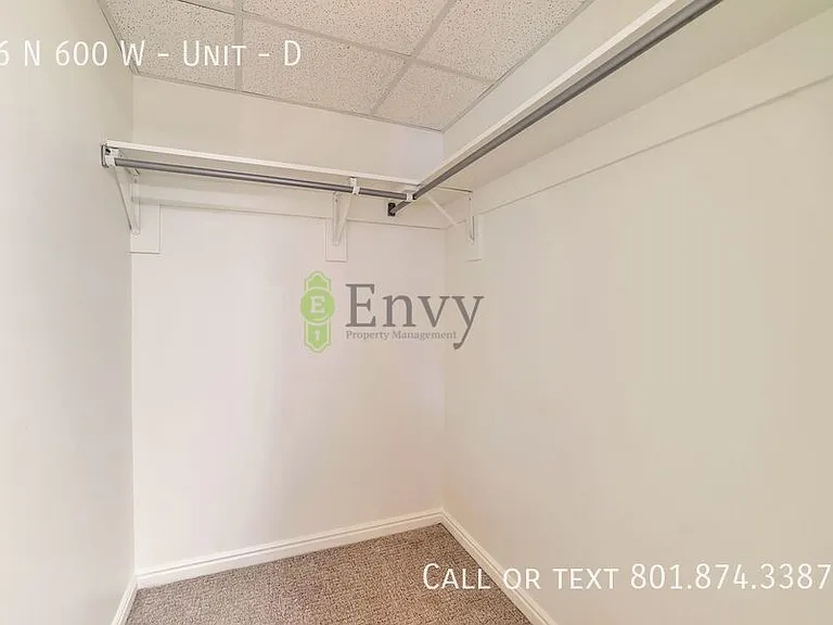 166 N 600 W #D — Photo 11