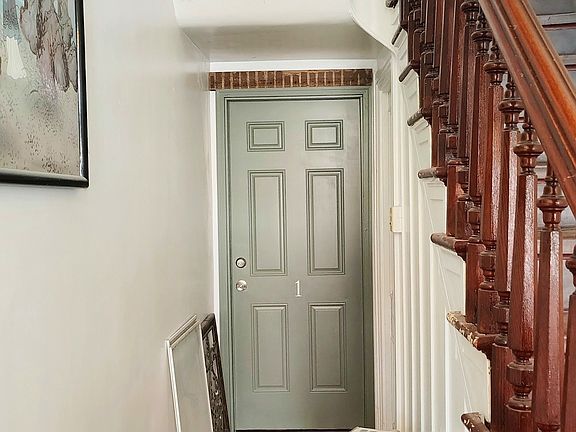 3rd image of 307 N 2nd St #1