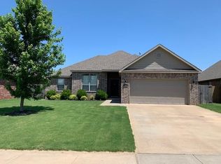 3104 SW Wargate Ave, Bentonville, AR 72712