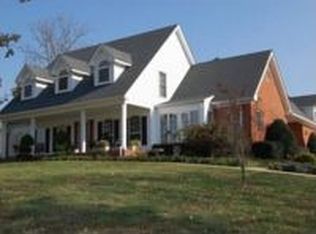 1101 Wolf Hill Rd, Bethpage, TN 37022