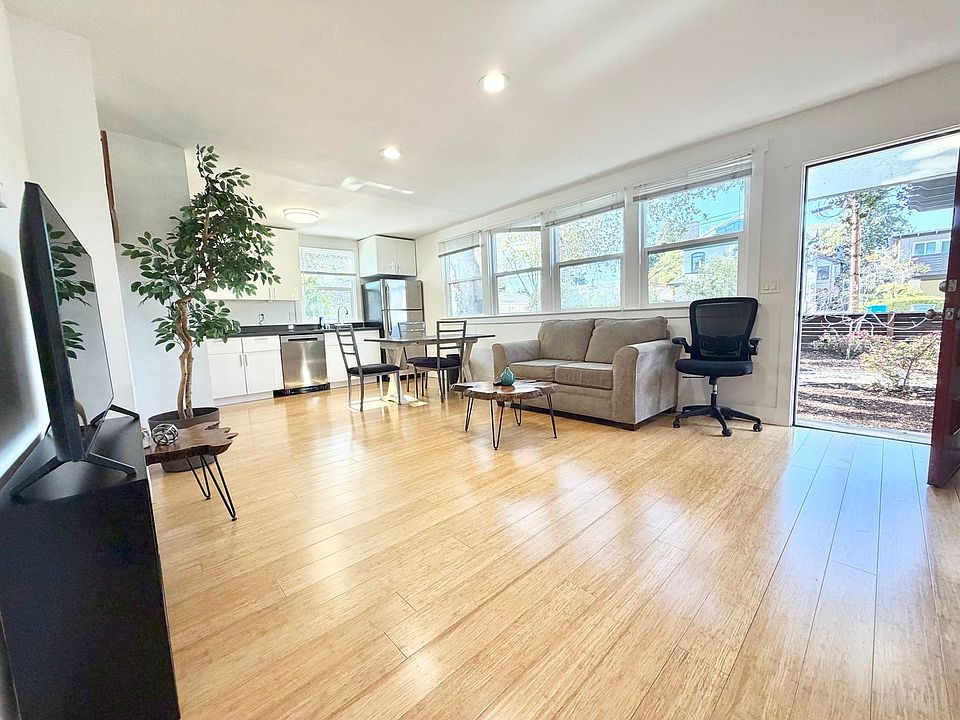 1st image of 683 Live Oak Ave APT 1