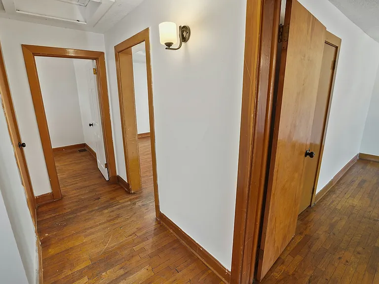 337 Garfield Ave #2 — Photo 9