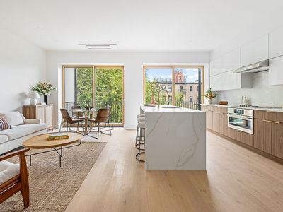 323 S 5th St APT 4, Brooklyn, NY, 11211