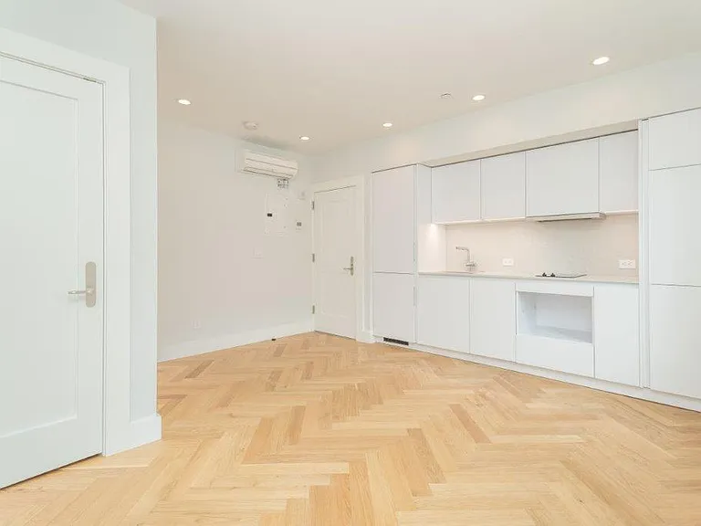 461 Massachusetts Avenue — Photo 49