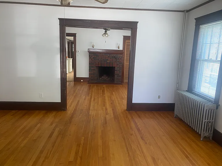 4 Ruth St #1 — Photo 4
