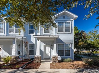 16 S Sand Palm Rd, Freeport, FL 32439