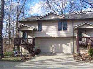 940 23rd Ave APT E, Coralville, IA 52241