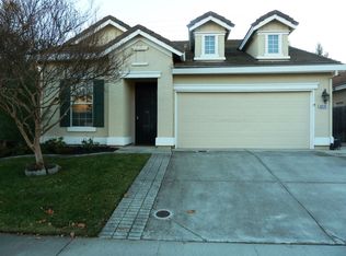 8044 Robinson Dr, Roseville, CA 95747