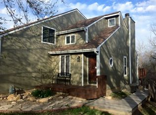 3534 SW Skyline Pkwy, Topeka, KS 66614