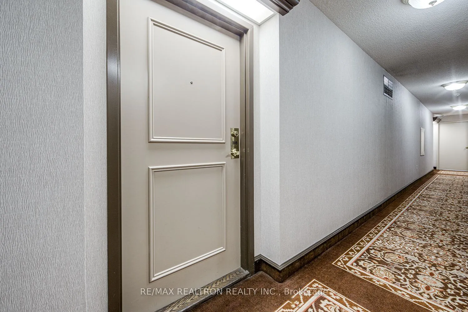 2 bed, $2,500 — Photo 2