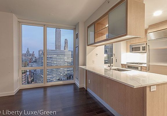 3rd image of 200 W End Ave APT 32D