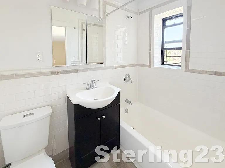 1521 Brightwater Ave #5D — Photo 6