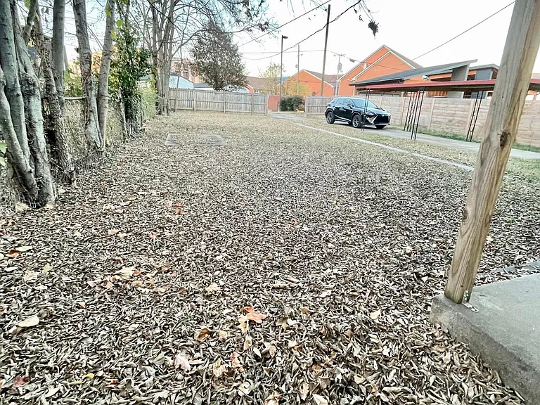 2018 Clifton Ave #A — Photo 12