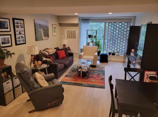 800 4th St SW APT N602, Washington, DC 20024