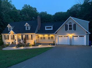 16 Pheasant Run Rd, Killingworth, CT 06419