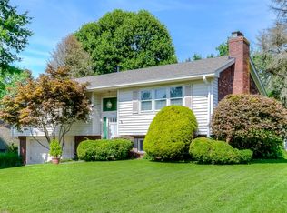 3485 Birkenhead Dr, Lexington, KY 40503