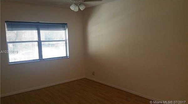 2nd image of 7435 SW 38th St