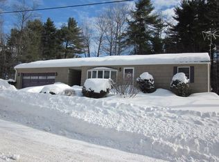 24 Hildreth St, Auburn, ME 04210