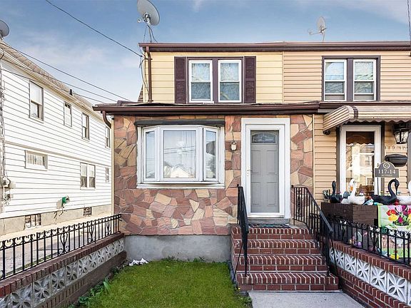 2nd image of 11716 202nd St