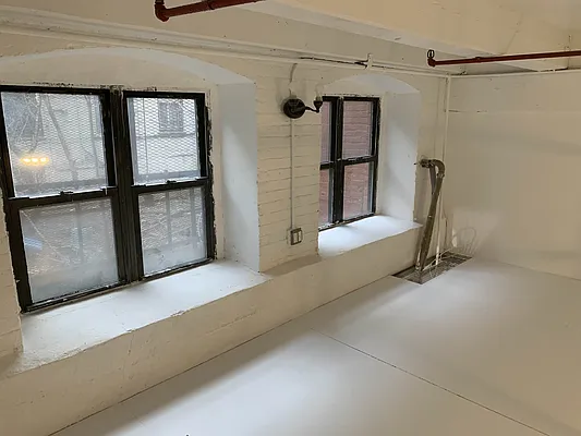 Rented by Carnegie Management Inc | media 16