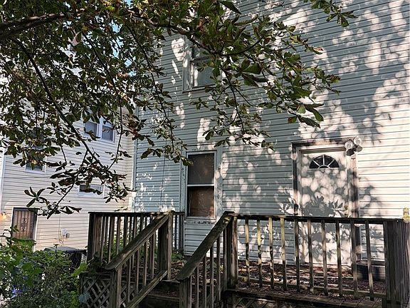 4th image of 1014 E 141st St