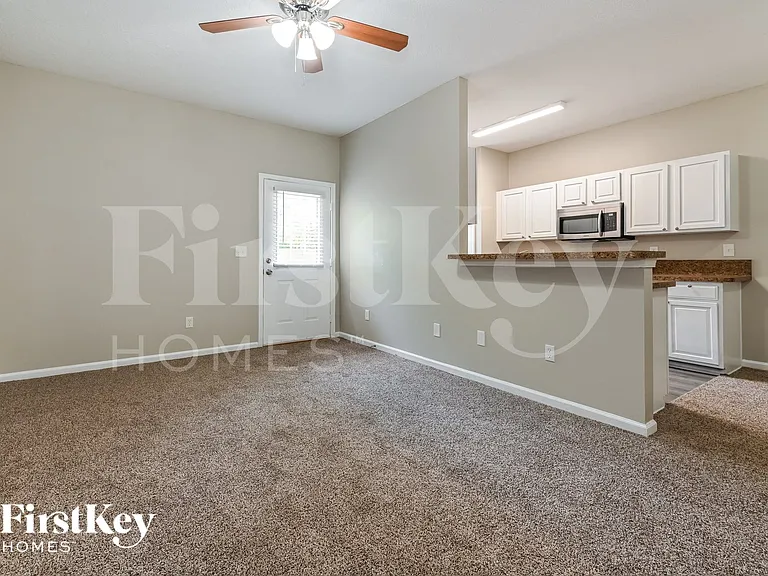 8536 Dandy Ave — Photo 3