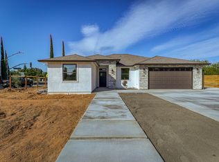 601 Armando Ave, Redding, CA 96003