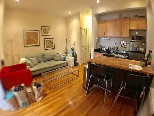 Rented by Ink Realty Services LLC | media 30