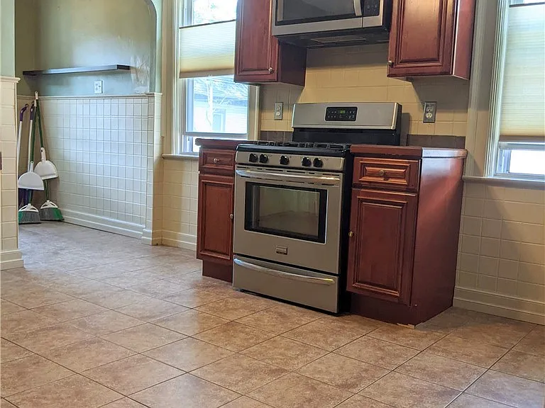 552 Potomac Ave #UPPER — Photo 19